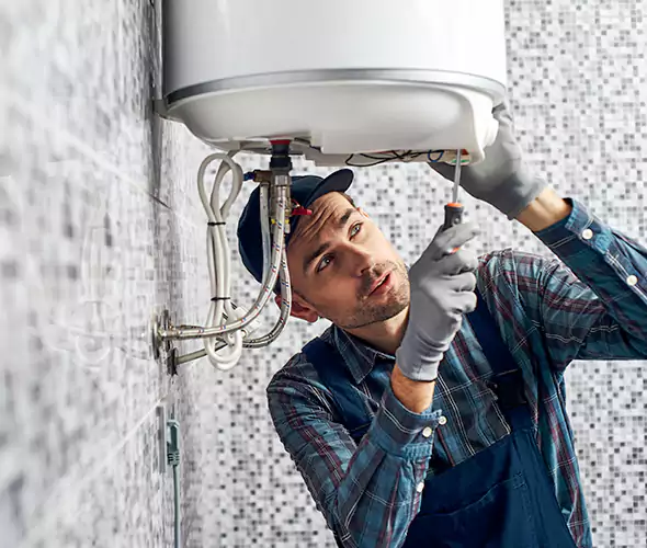 Expert Plumber for Hot Water Tank Maintenance in Westfield, IN: Schedule Reliable Maintenance Services with Us
