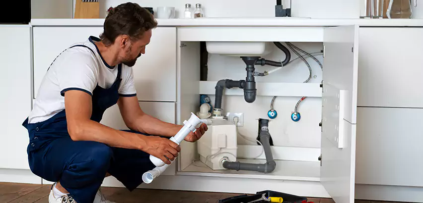 Plumbers for Frozen Pipes in Westfield
